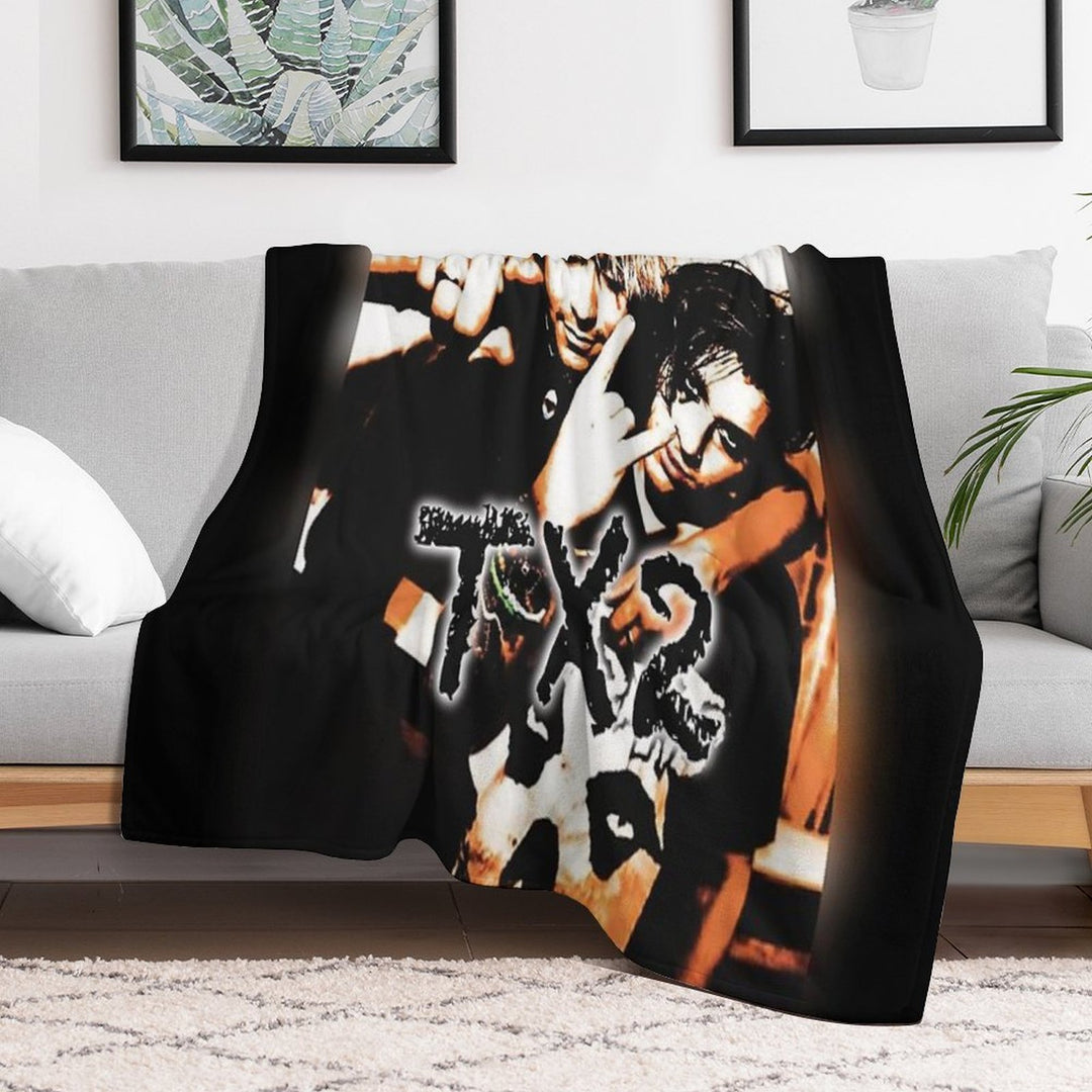 TX2 Sustainable Throw Blanket