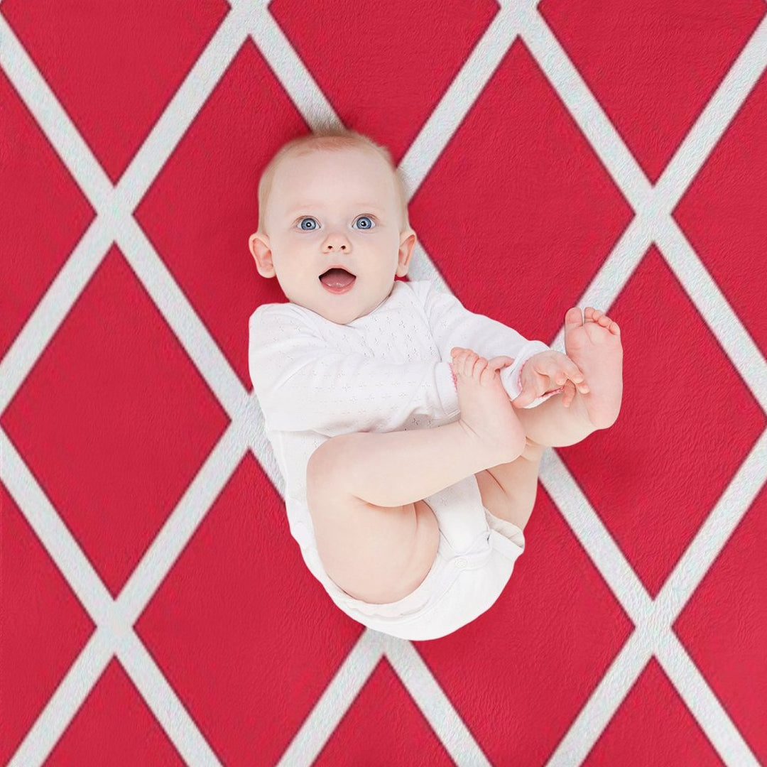 King Crimson Pattern Wrinkle-free Throw Blanket