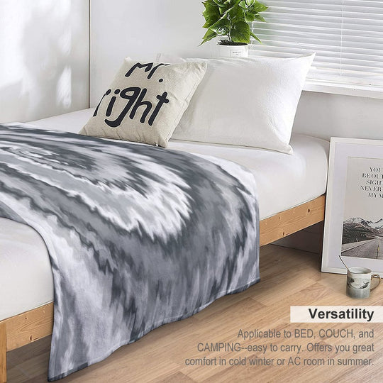 Colorful Swirl in Grey & White Shade Pattern 117 Machine-washable Throw Blanket