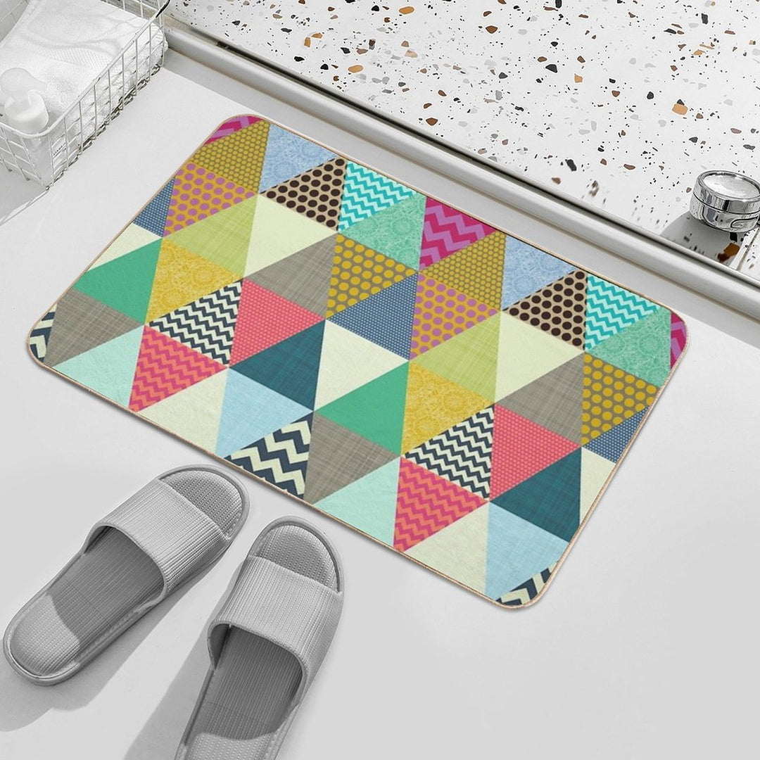 New York Beauty Triangles  Repositionable Bath Mat