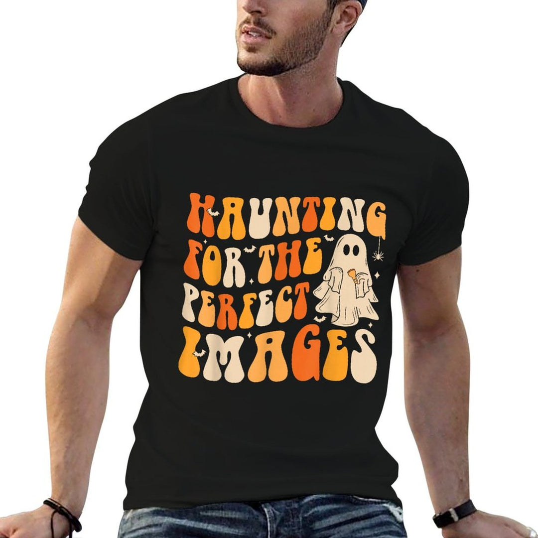 Haunting for The Perfect Images, Ultrasound Tech Halloween  Trendy Pattern T-Shirt