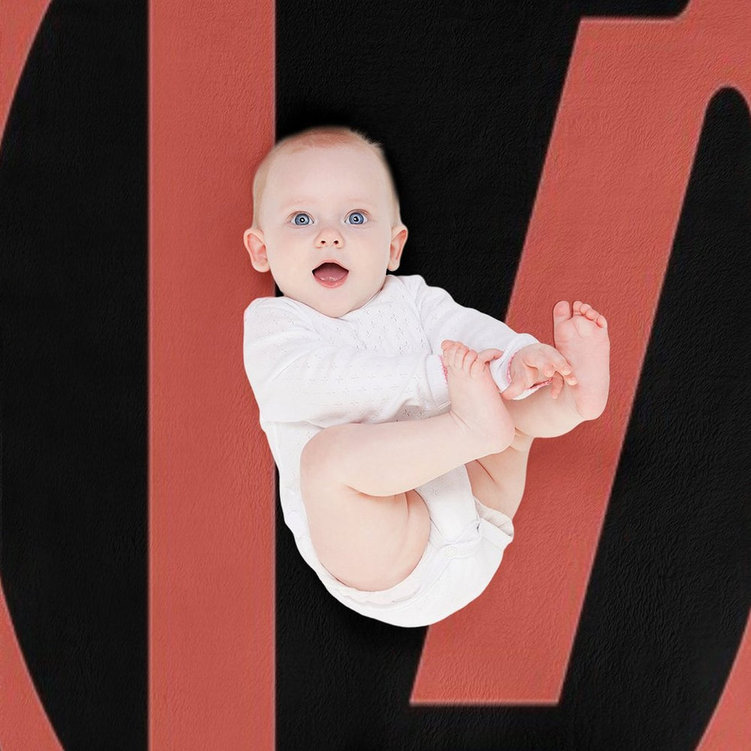 Circle Icon Logo Compact Throw Blanket