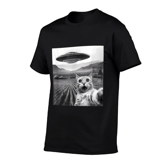 Funny Area 51 UFO Cat Selfie with Alien Cat UFOs Meme Weird  Rolled Sleeves T-Shirt