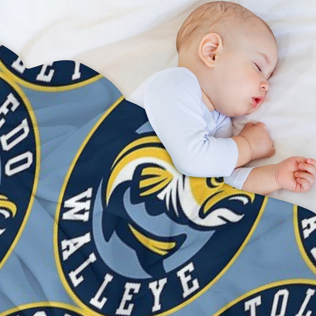 TOLEDO WALLEYE Hockey Logo1 Lightweight Throw Blanket