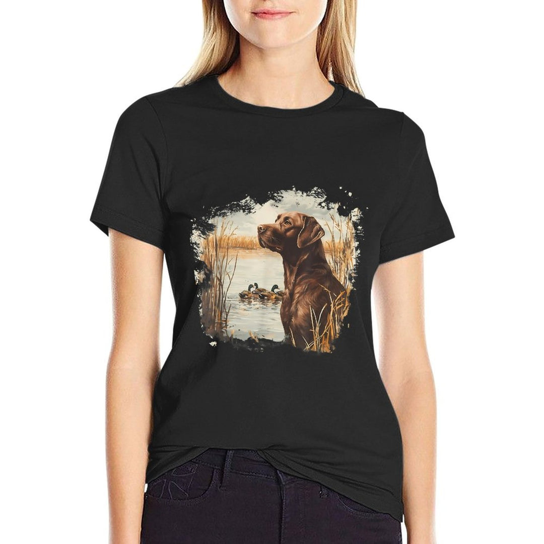 Retro Chocolate Lab Mallard Duck For Duck Hunting Men Dad  Vintage-inspired T-Shirt