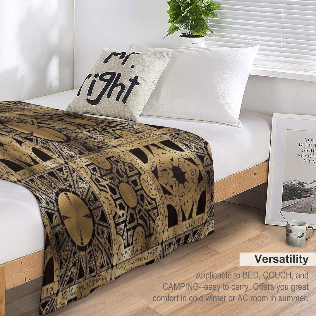 Lament Configuration Spread Shrink-resistant Throw Blanket