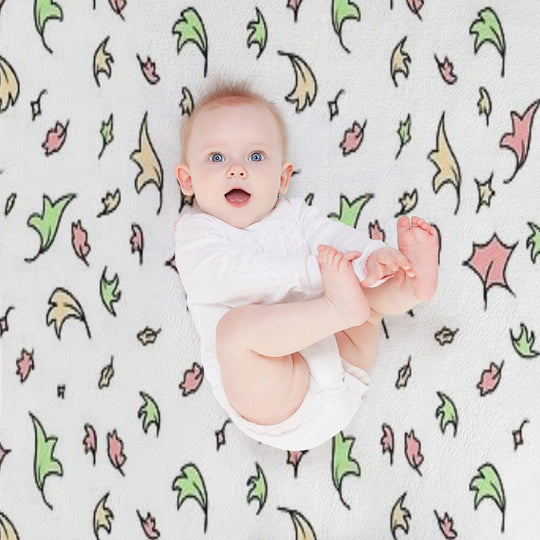 Heartstopper Leaves Lightweight Throw Blanket