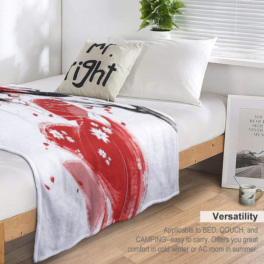 Red Geisha Machine-washable Throw Blanket