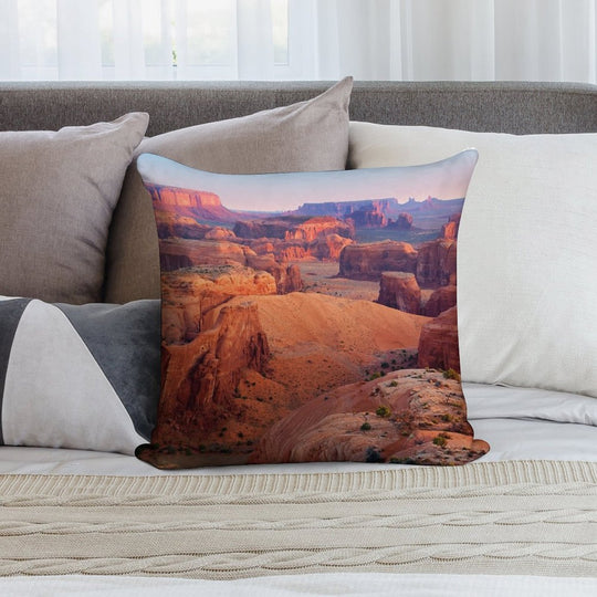 Hunt's Mesa Soft Anti-Pilling Throw Pillow