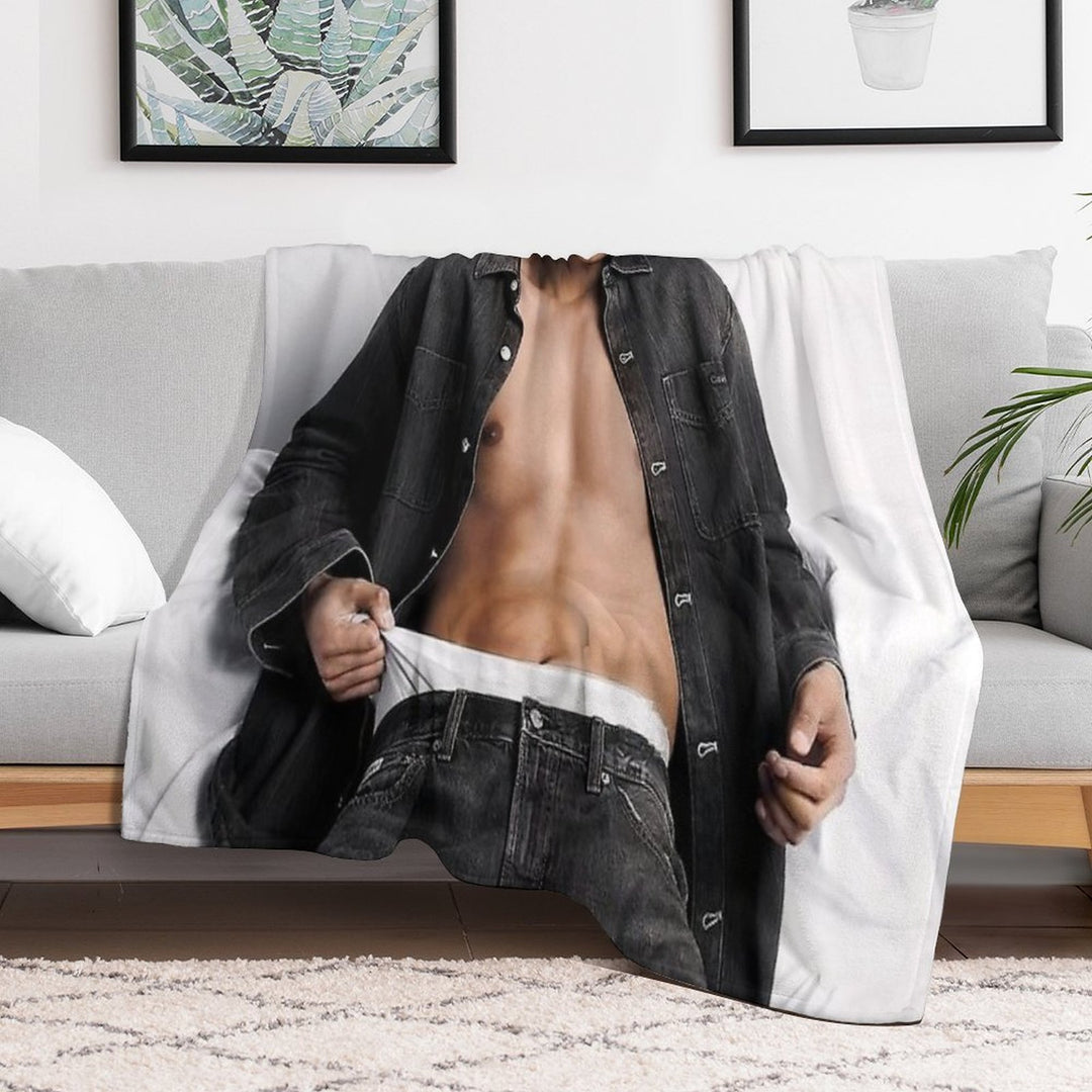 Rowoon Compact Throw Blanket