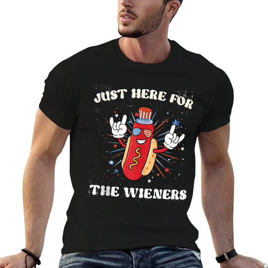 Im Just Here For The Wieners Funny Fourth of July Hot Dog  Classic T-Shirt