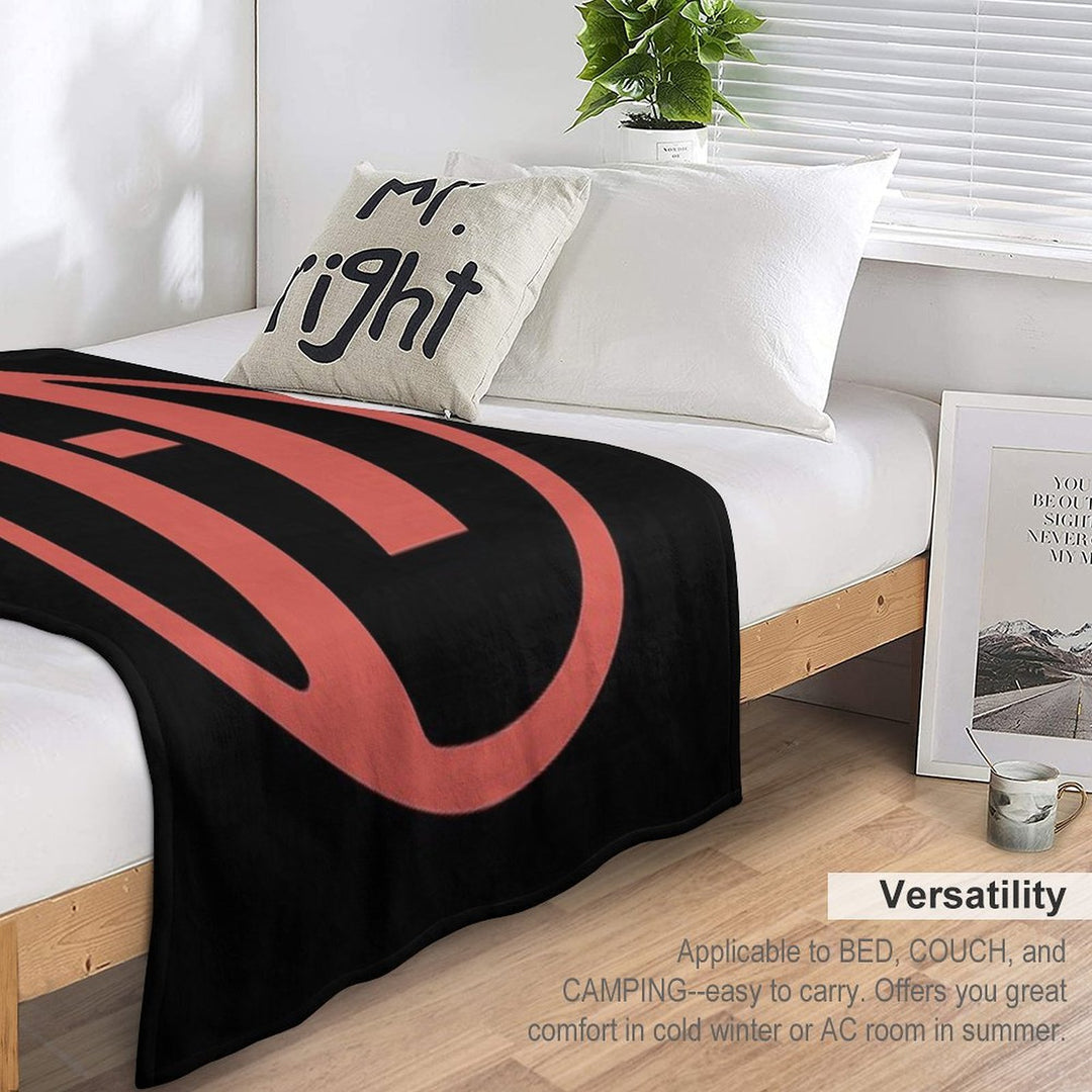 Circle Icon Logo Compact Throw Blanket