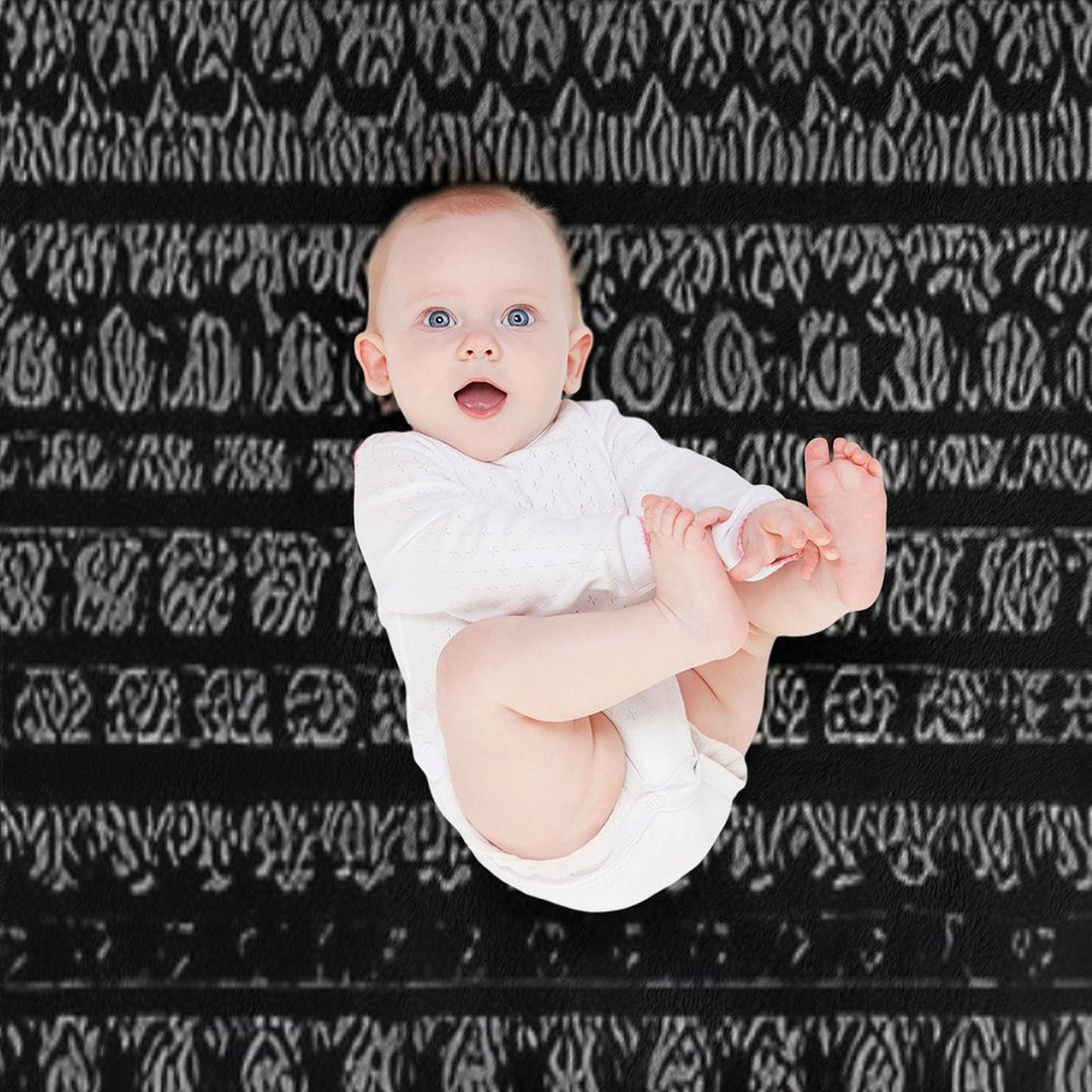 Tyre Marks Pattern Shrink-resistant Throw Blanket