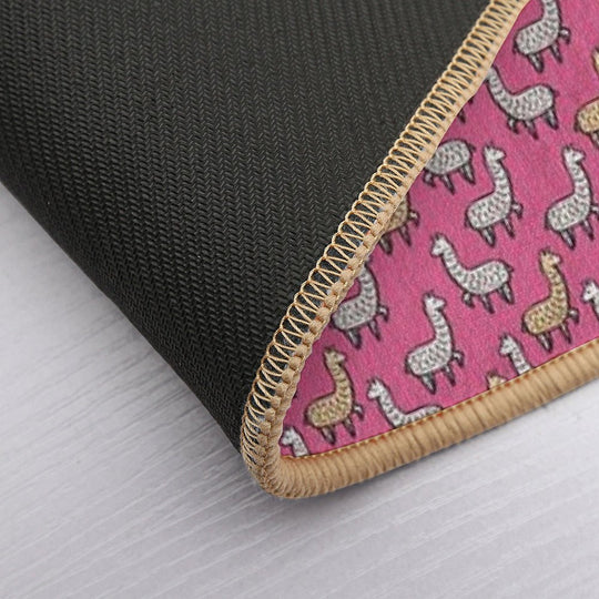 Me Llamo Llama Durable Bath Mat