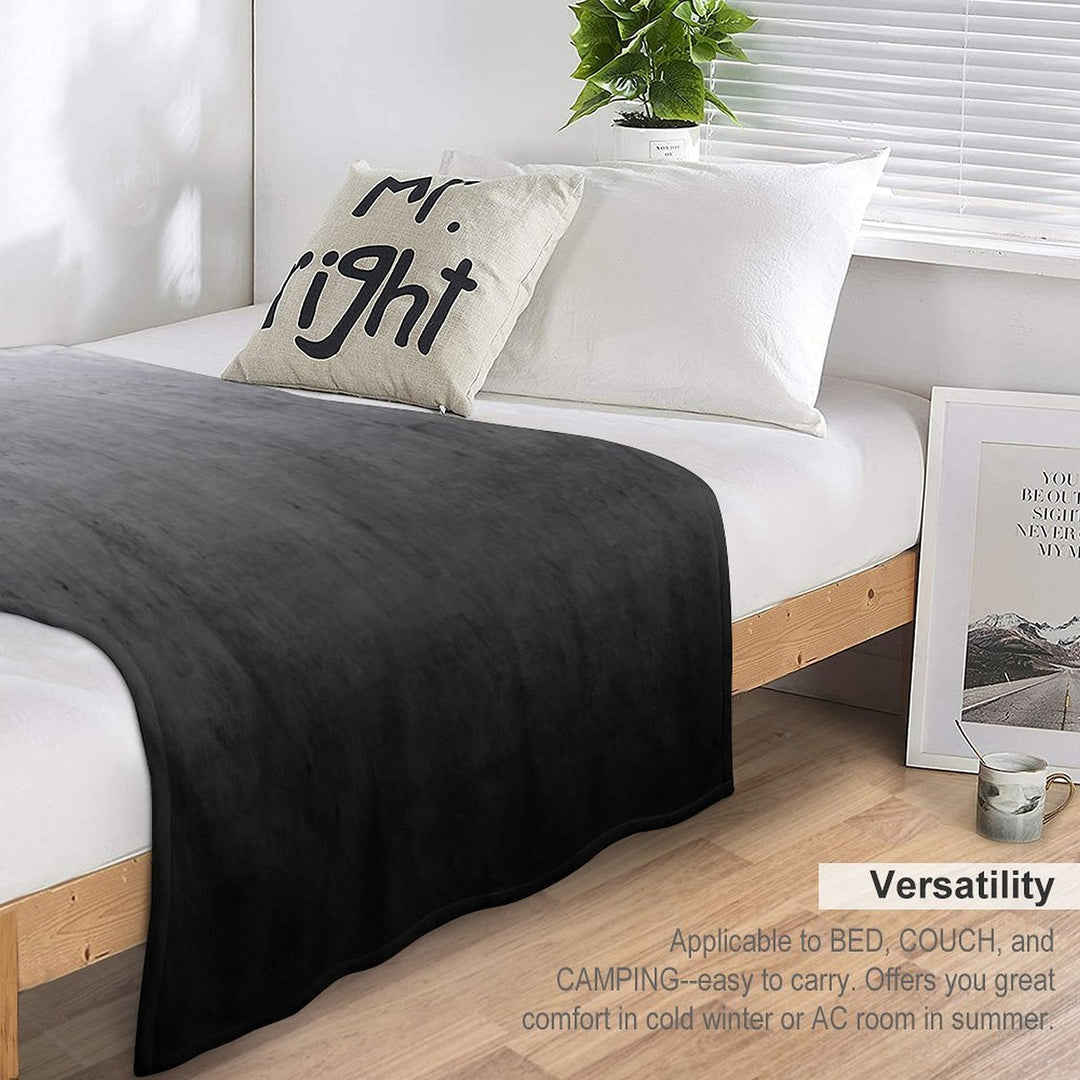 Black Ombre on Concrete Texture Shrink-resistant Throw Blanket