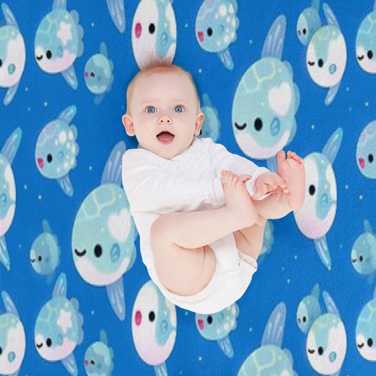 Swimming Sunfish Wrinkle-free Throw Blanket