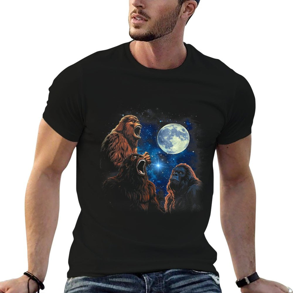 Three Bigfoot Howling At The Moon  Sasquatch Starry Night  Classic T-Shirt
