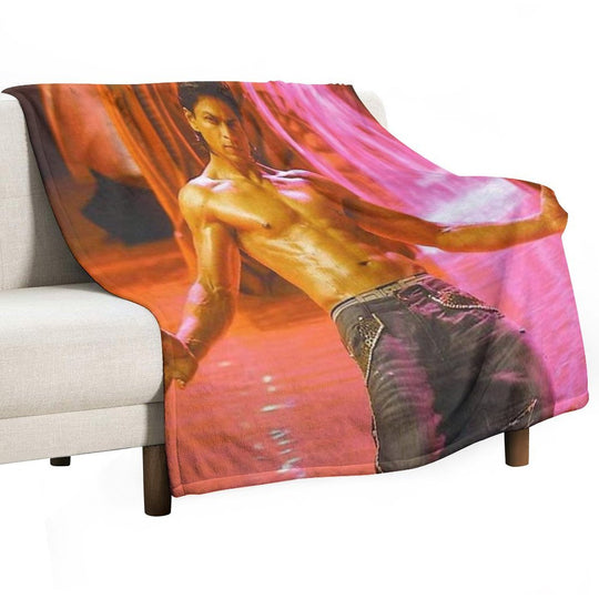 Shahrukh Khan Quick-dry Throw Blanket