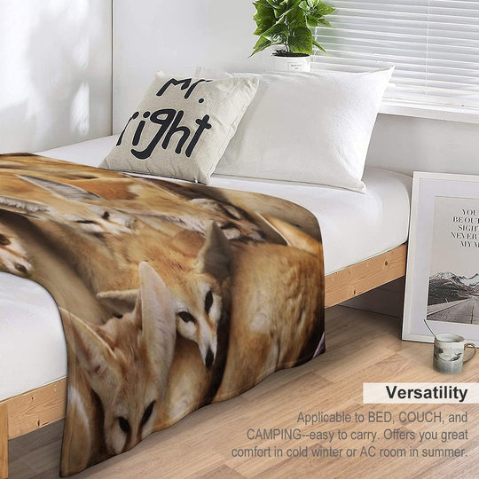 Fennecs Quick-dry Throw Blanket