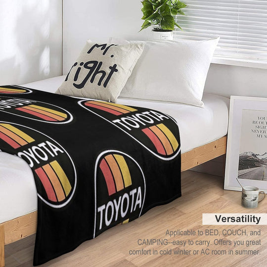 Vintage 70s TOYOTA Cars Japan Shrink-resistant Throw Blanket