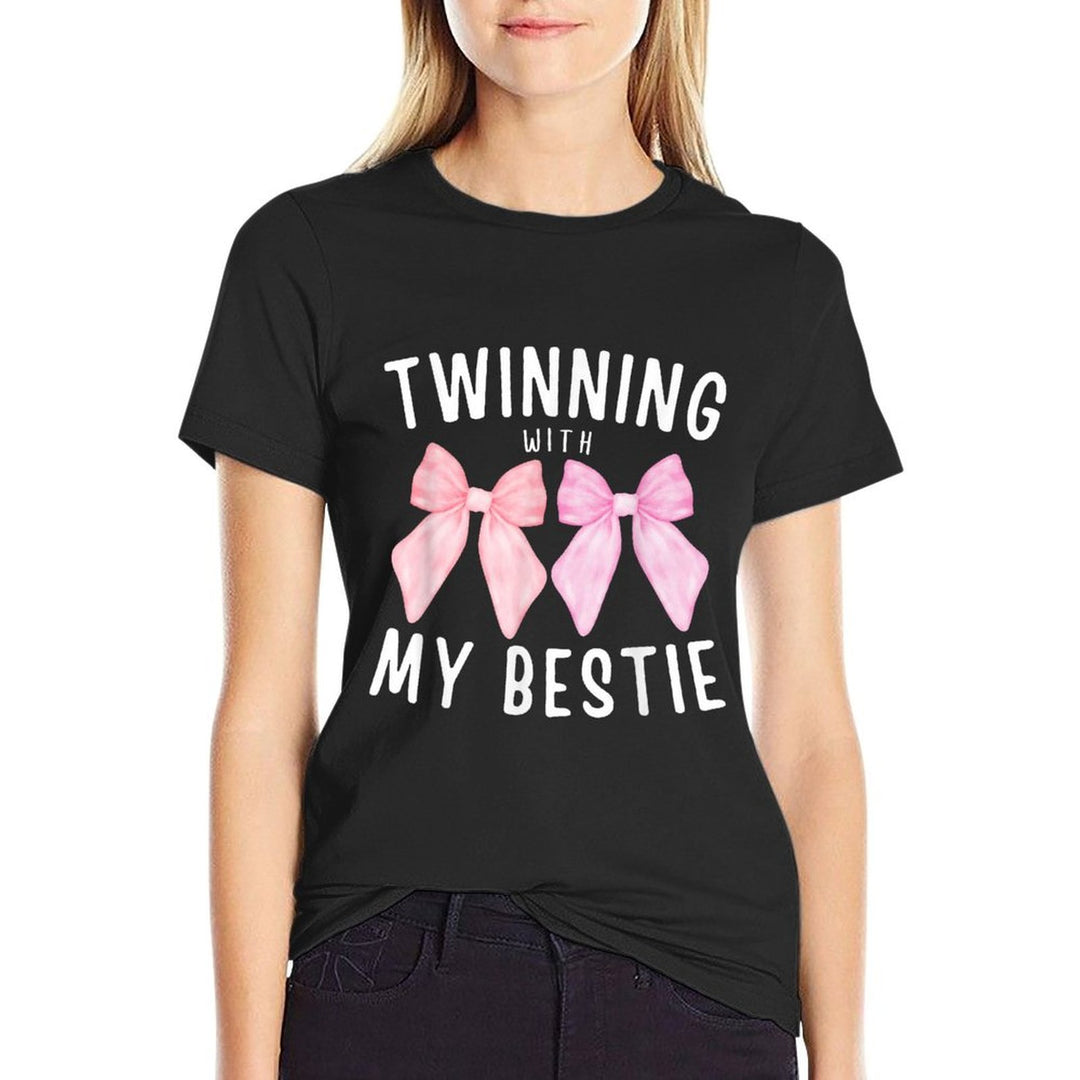 Pink Bow Twinning With My Bestie Twin Matching Twins Friends  Graphic-printed T-Shirt
