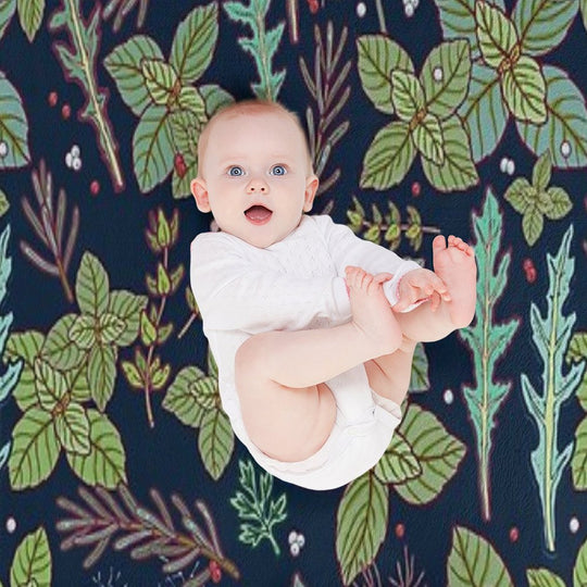 Dark Herbs Pattern Comfort Throw Blanket