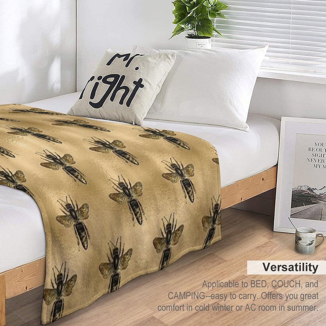 Black Bees Machine-washable Throw Blanket