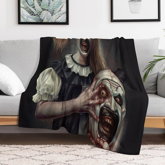 Terrifier 2- The Little Pale Girl Machine-washable Throw Blanket