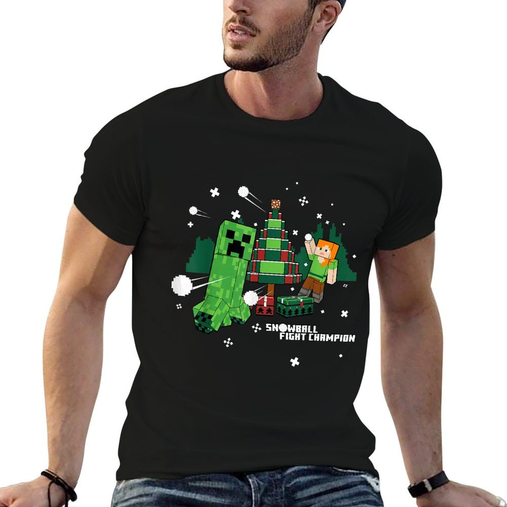 Minecraft Christmas Creeper Tree Snowball Battle  Easy-care T-Shirt