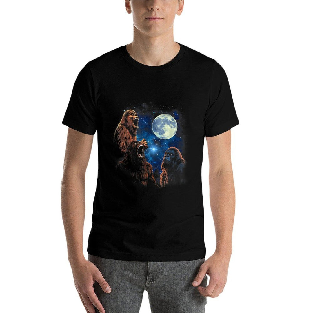 Three Bigfoot Howling At The Moon  Sasquatch Starry Night  Classic T-Shirt