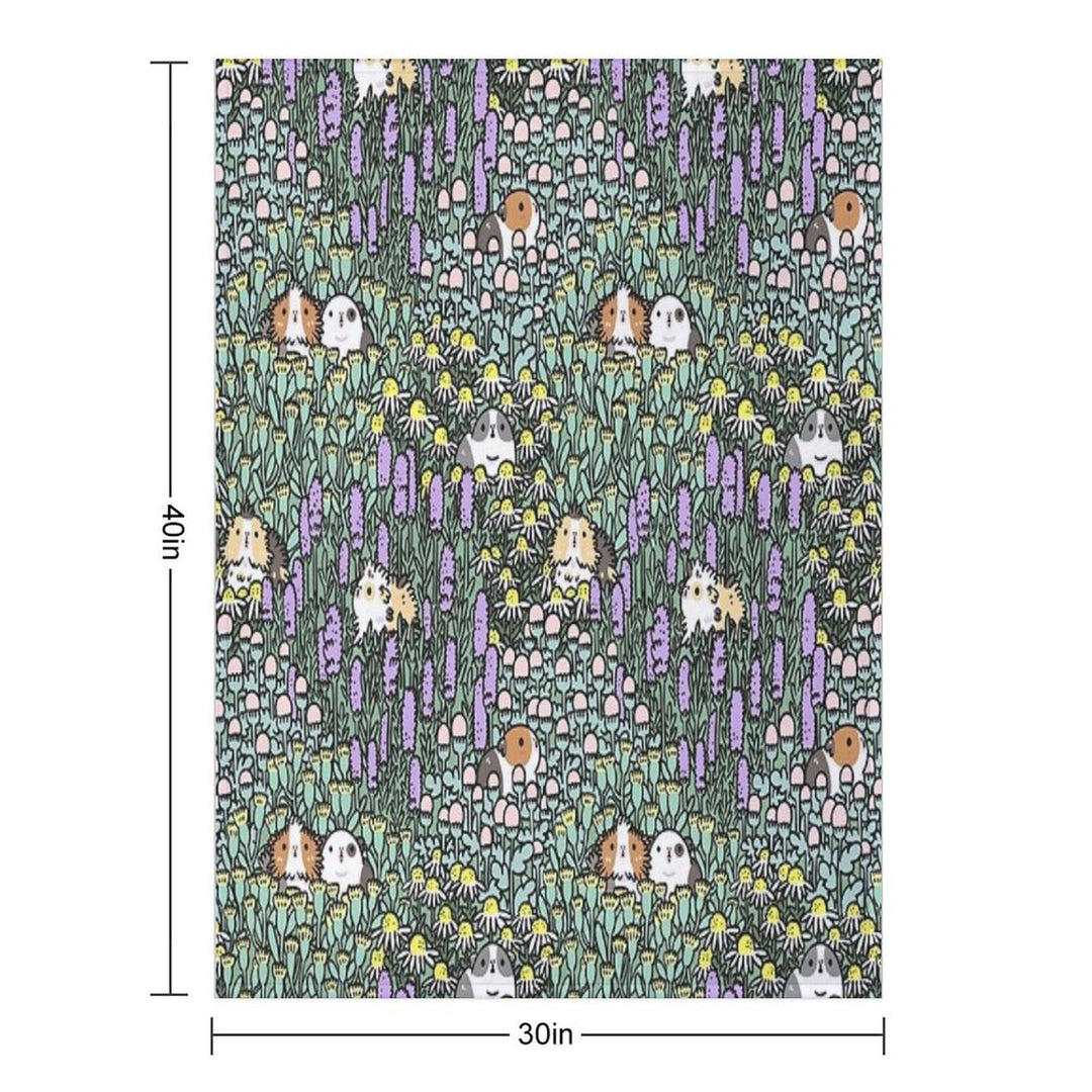 Guinea Pigs And Garden Herbs Pattern Compact Throw Blanket