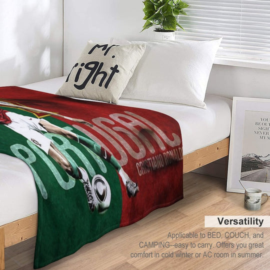 Art Cristiano Ronaldo Wrinkle-free Throw Blanket