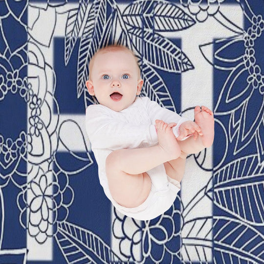 FIT Blooms Sustainable Throw Blanket