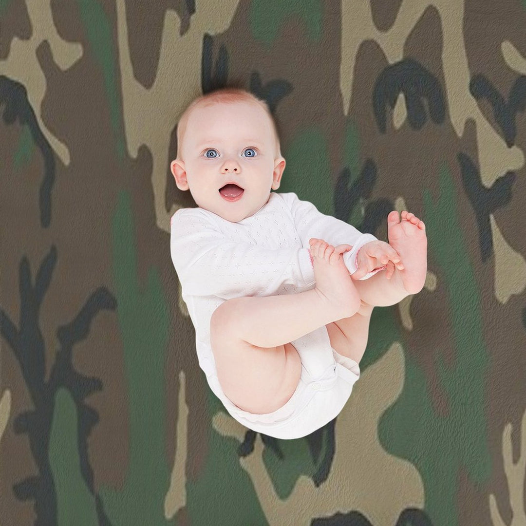 Woodland Camo (Brown) Lightweight Throw Blanket