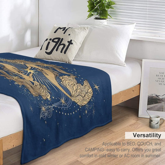 Pisces Zodiac Woman Lightweight Throw Blanket