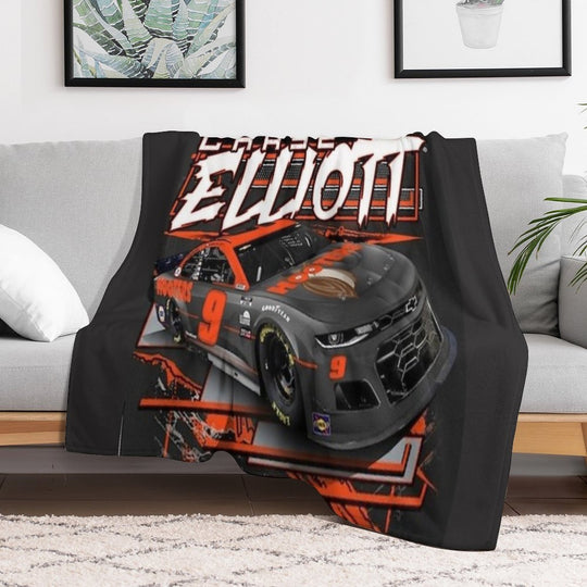 Chase Elliott Machine-washable Throw Blanket