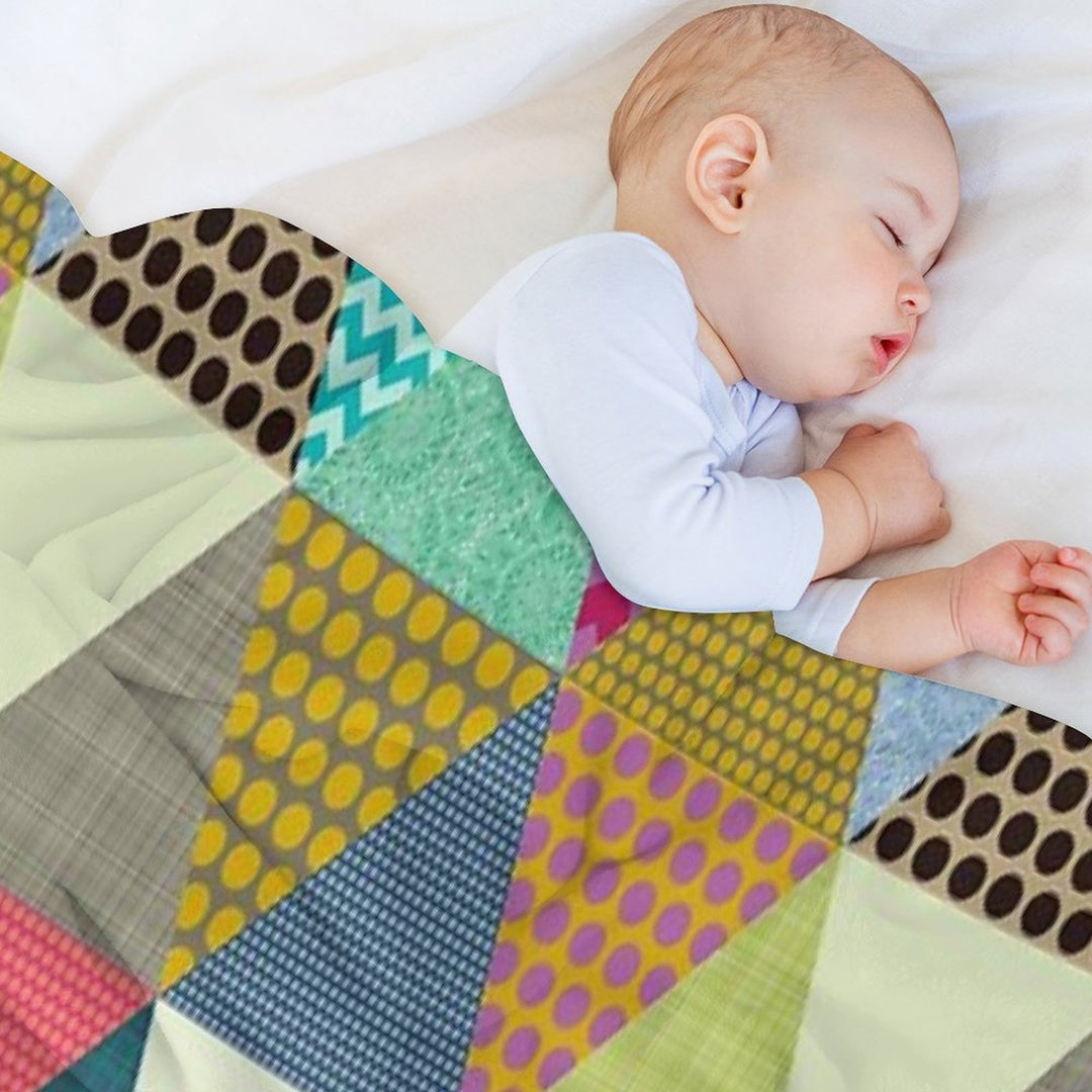 New York Beauty Triangles Travel-friendly Throw Blanket