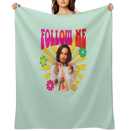 Klaus Follow Me Compact Throw Blanket