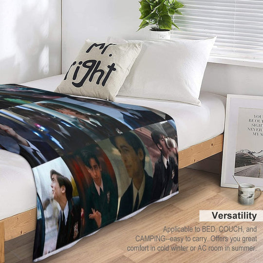 Five Hargreeves Mod Mood Lightweight Throw Blanket