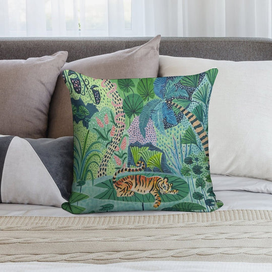 Jungle Tiger Soft Fade-Resistant Throw Pillow