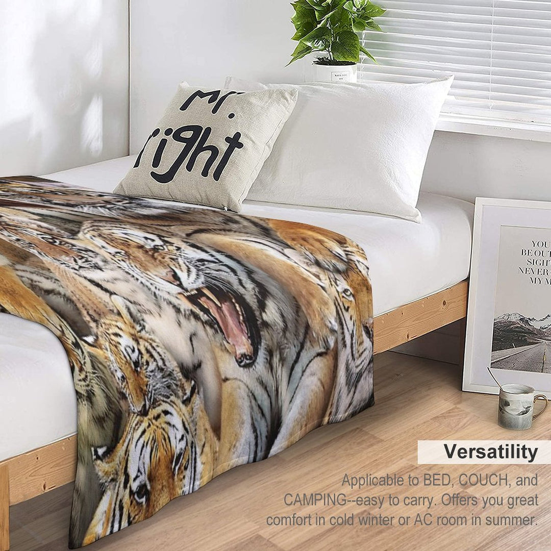 Tigers Travel-friendly Throw Blanket