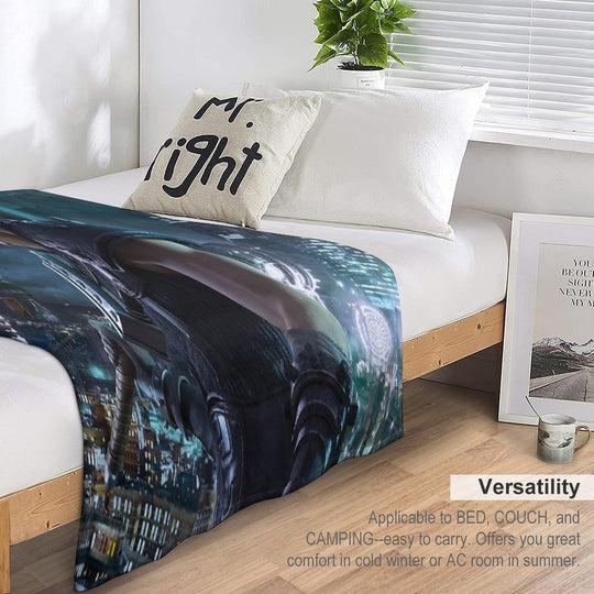 Cloud Final Fantasy VII Remake Lightweight Throw Blanket