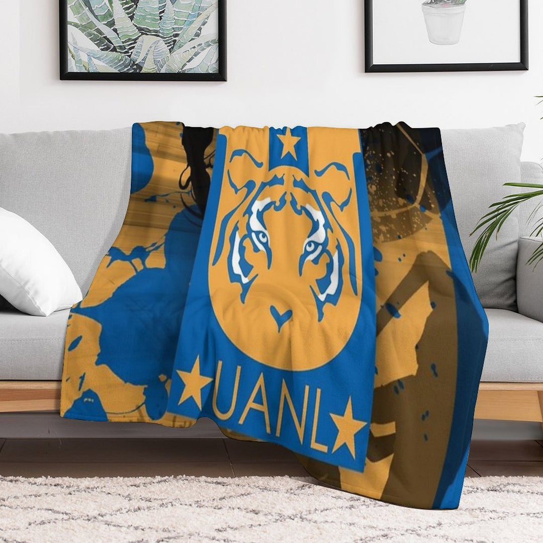 Tigres De La UANL Lightweight Throw Blanket