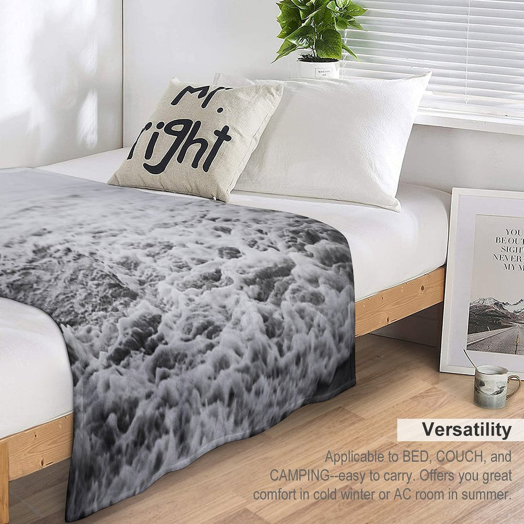 Infinity Premium Throw Blanket