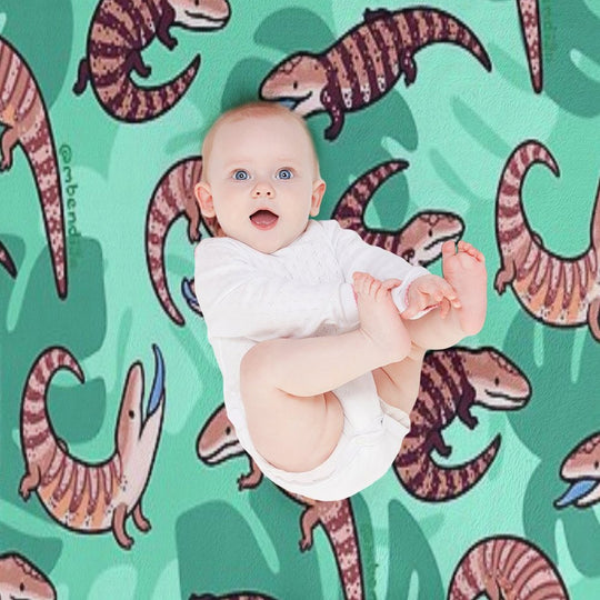 Blue Tongue Skink Travel-friendly Throw Blanket